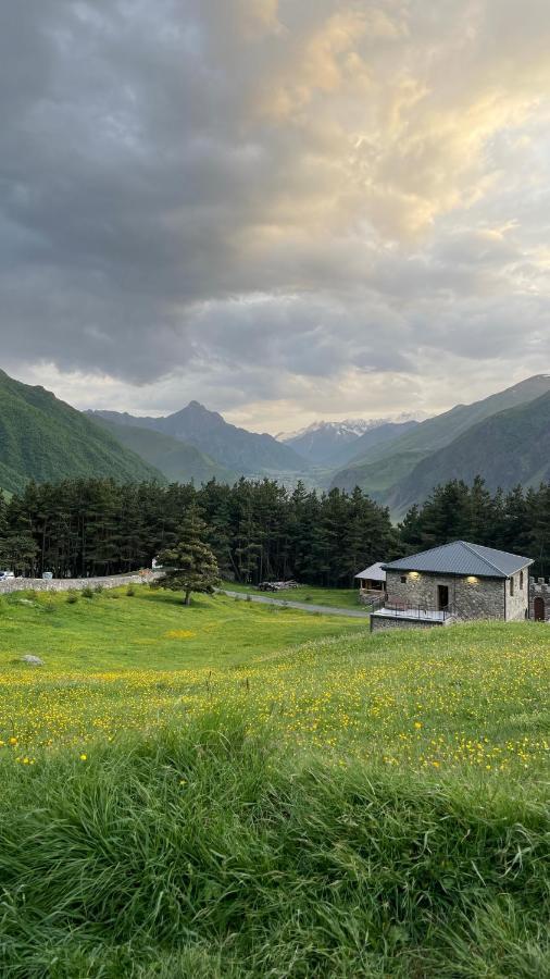 Aura Cottages Kazbegi Exterior foto